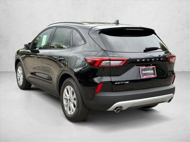 New 2025 Ford Escape Active w/ Cold Weather Package image 8