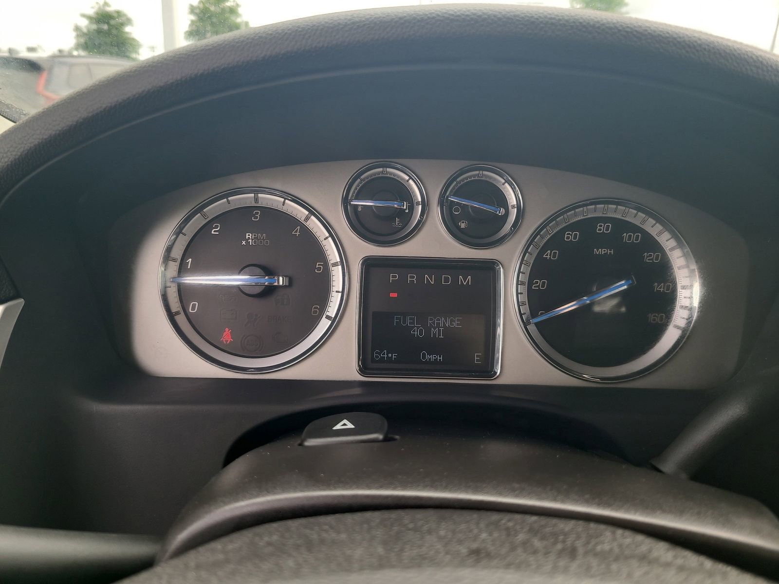 Used 2013 Cadillac Escalade Premium RWD image 16