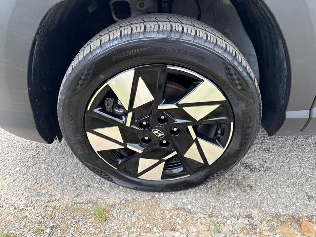 Used 2025 Hyundai Kona SEL AWD/4WD image 9