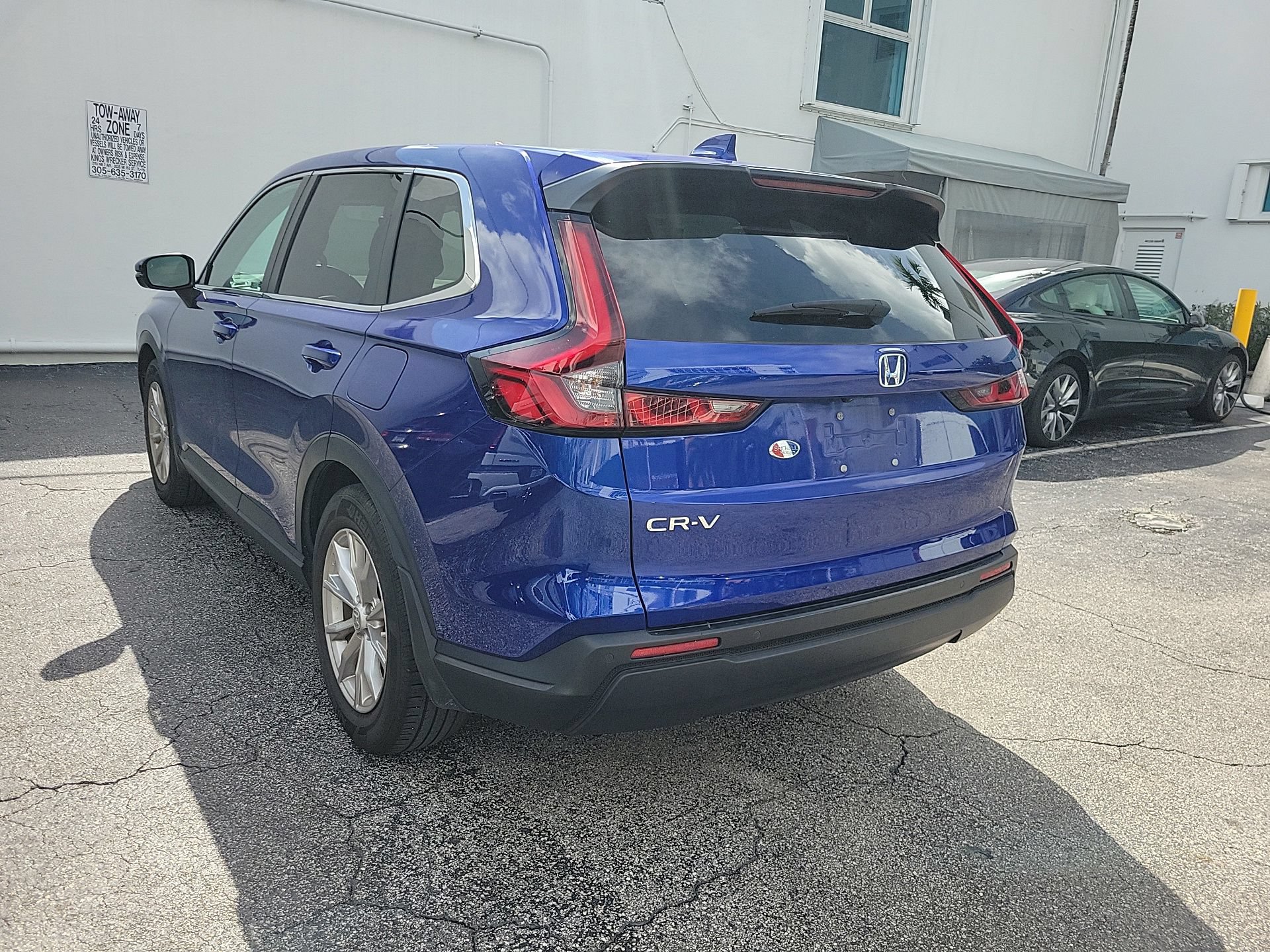 Used 2024 Honda CR-V EX-L image 10