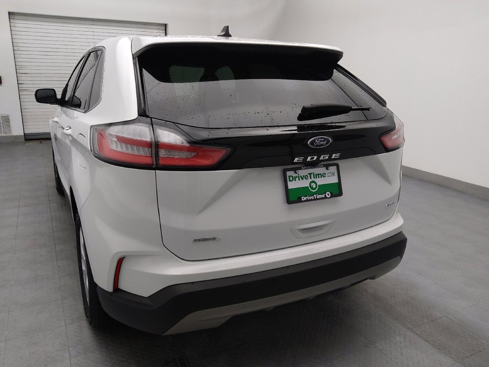 Used 2024 Ford Edge SEL image 6