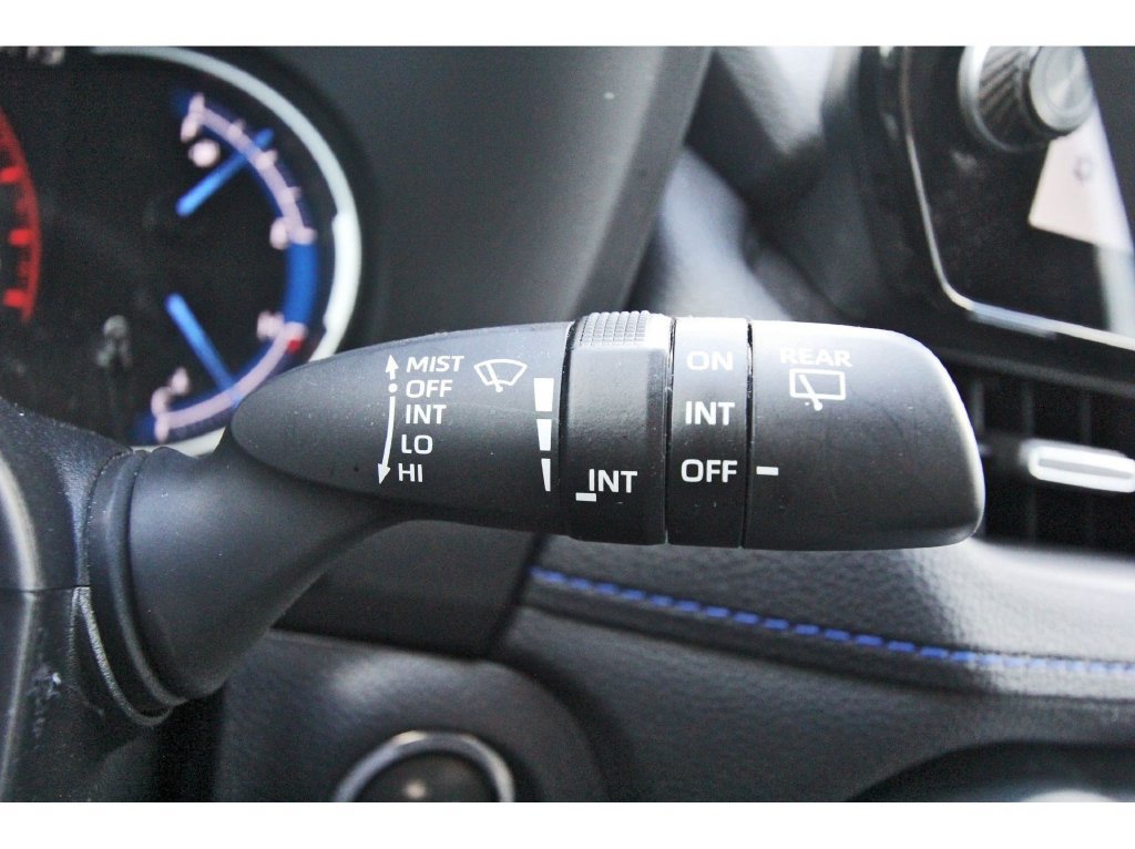 Used 2024 Toyota RAV4 XSE AWD/4WD image 21
