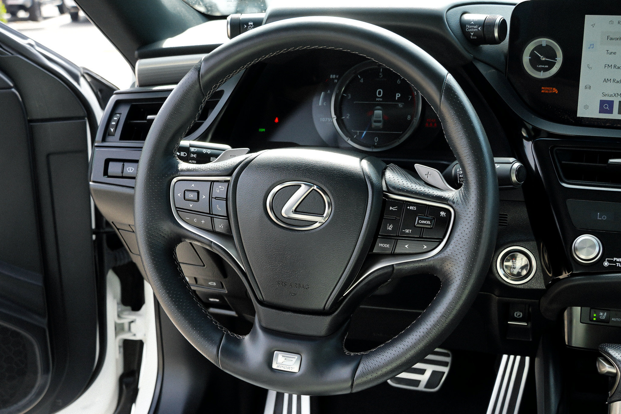 Used 2023 Lexus ES 350 F Sport w/ Accessory Package (Z2) FWD image 33
