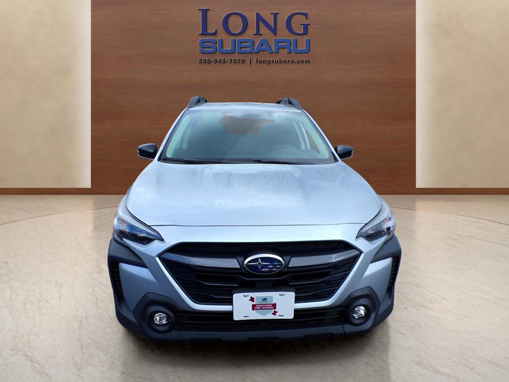 Used 2024 Subaru Outback Premium image 3