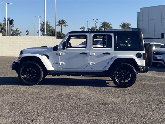 Used 2023 Jeep Wrangler Unlimited Sahara image 31