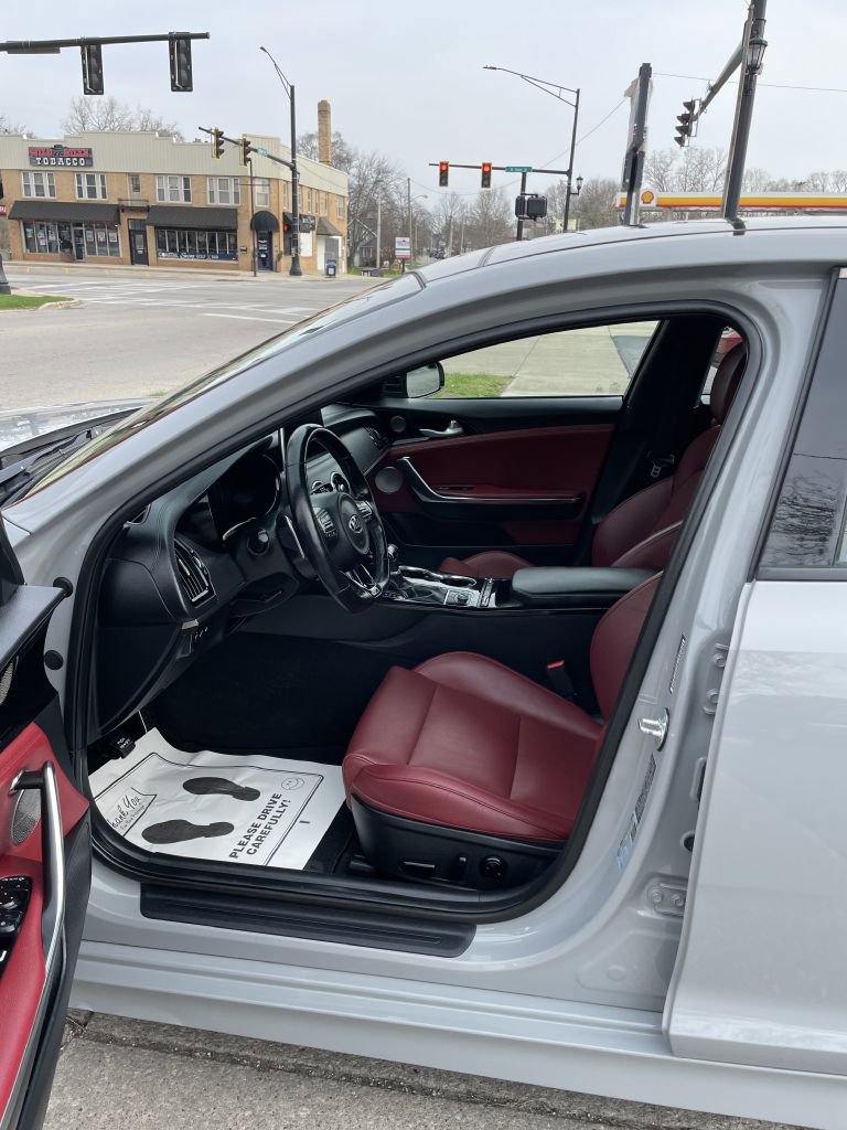 Used 2021 Kia Stinger GT-Line w/ Sun & Sound Package image 7