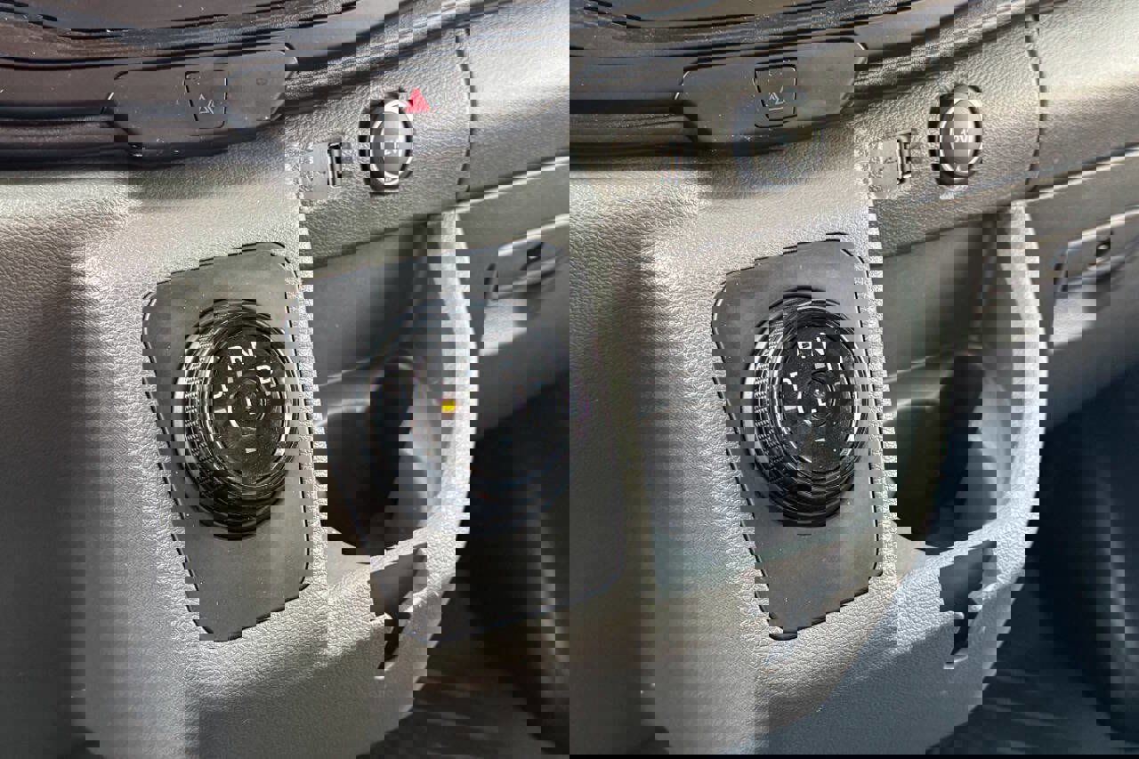 Used 2023 Ford E-Transit Low Roof image 29