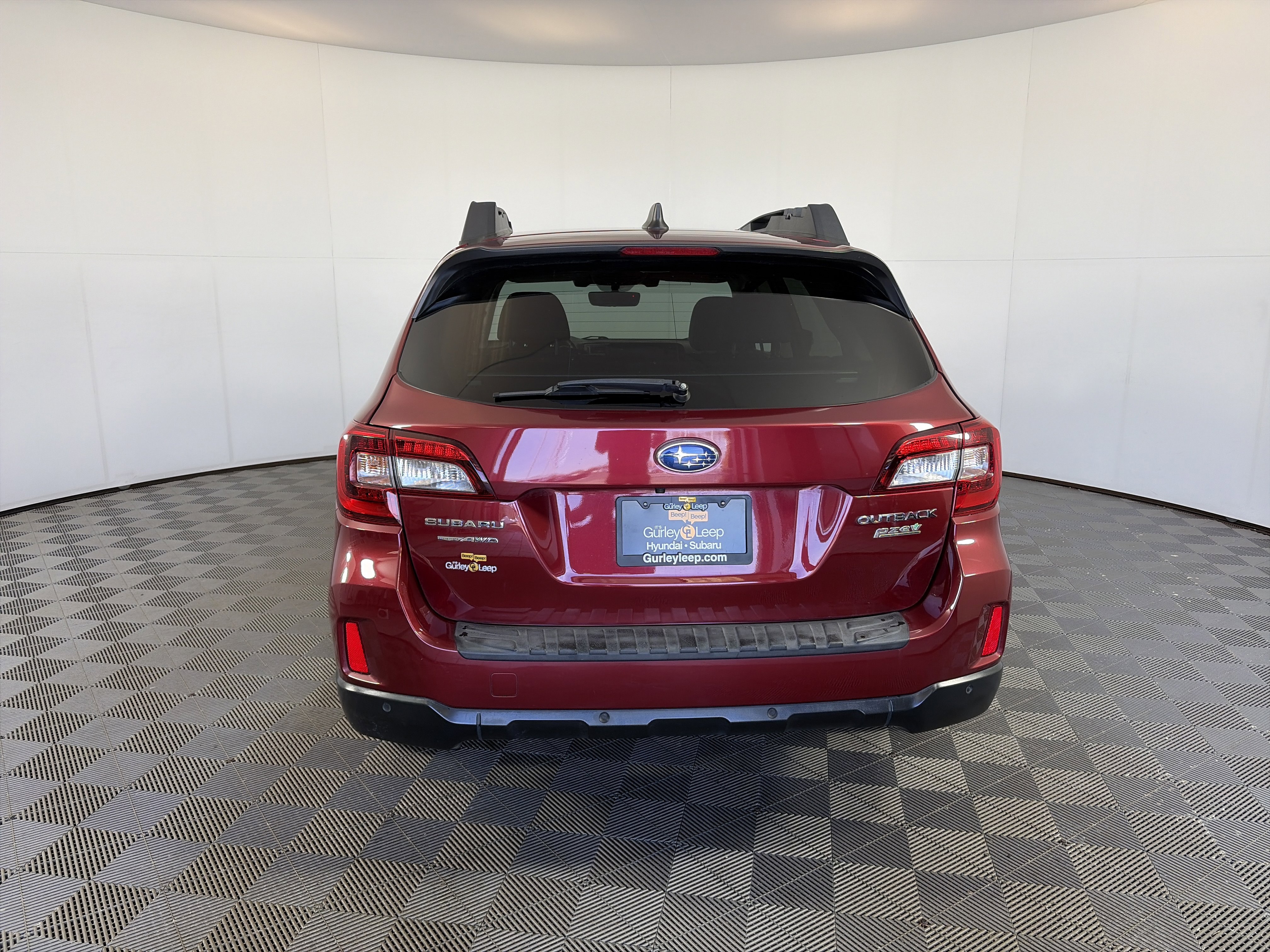 Used 2017 Subaru Outback 2.5i Limited image 9