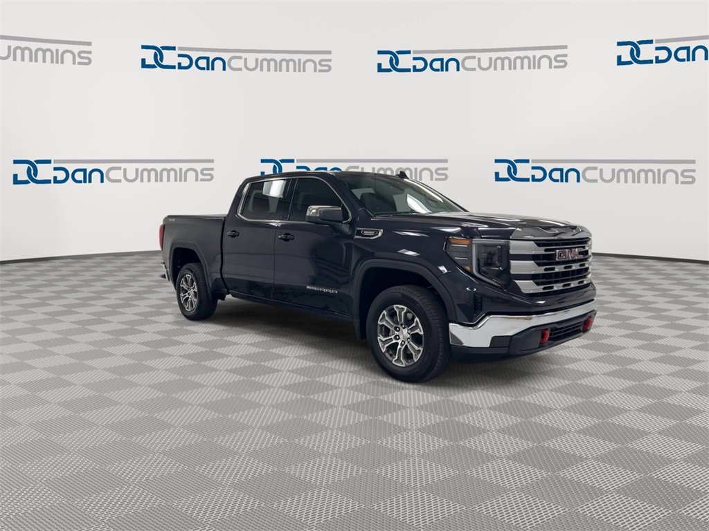 Certified 2025 GMC Sierra 1500 SLE w/ Max Trailering Package image 2