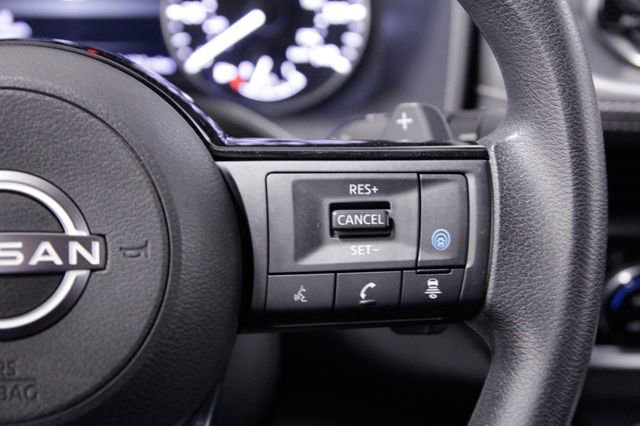 Used 2023 Nissan Rogue SV AWD/4WD image 24
