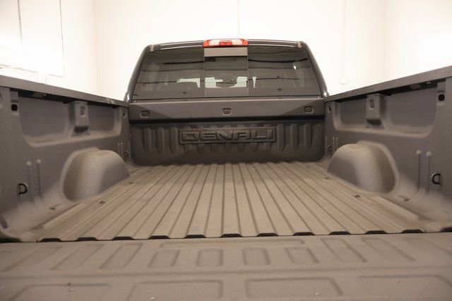 Used 2017 GMC Sierra 2500 Denali w/ Duramax Plus Package image 28