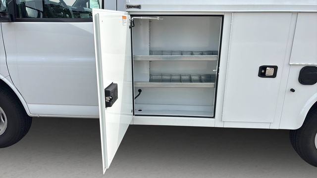 New 2025 Chevrolet Express 3500 w/ Power Convenience Package RWD image 15