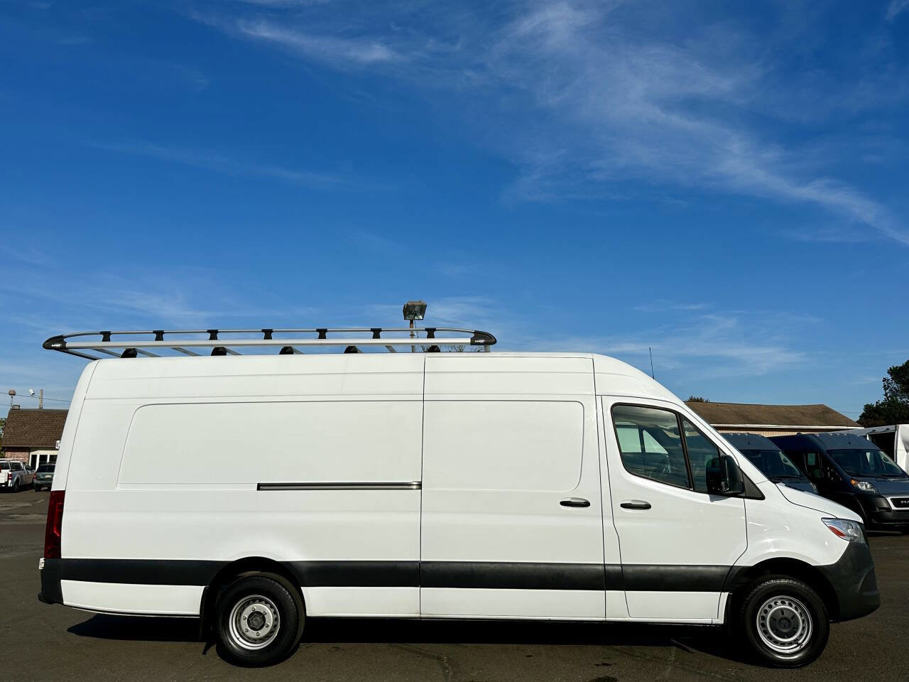Used 2022 Mercedes-Benz Sprinter 3500 image 9