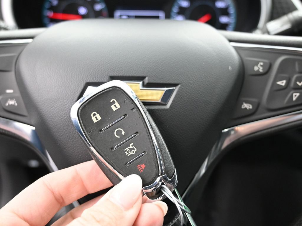 Used 2024 Chevrolet Malibu LT image 36