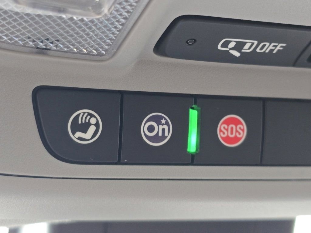 Used 2024 Chevrolet Equinox LT image 24