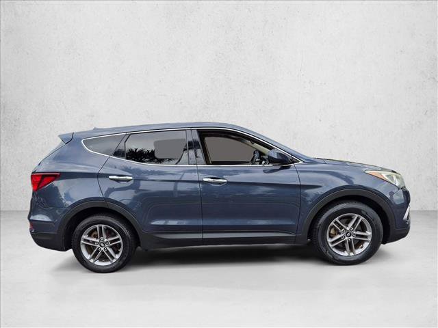 Used 2017 Hyundai Santa Fe Sport FWD image 4