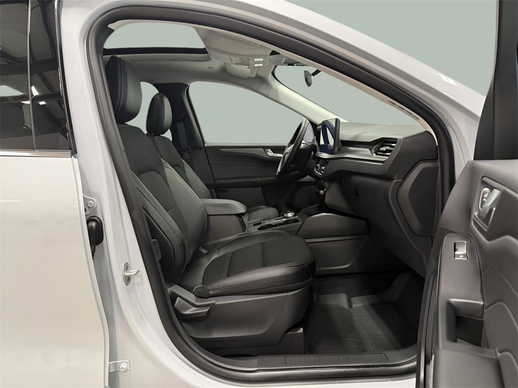 New 2026 Ford Escape SE image 29