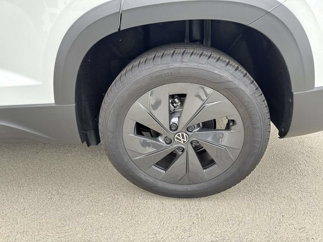 New 2026 Volkswagen Taos S FWD image 6