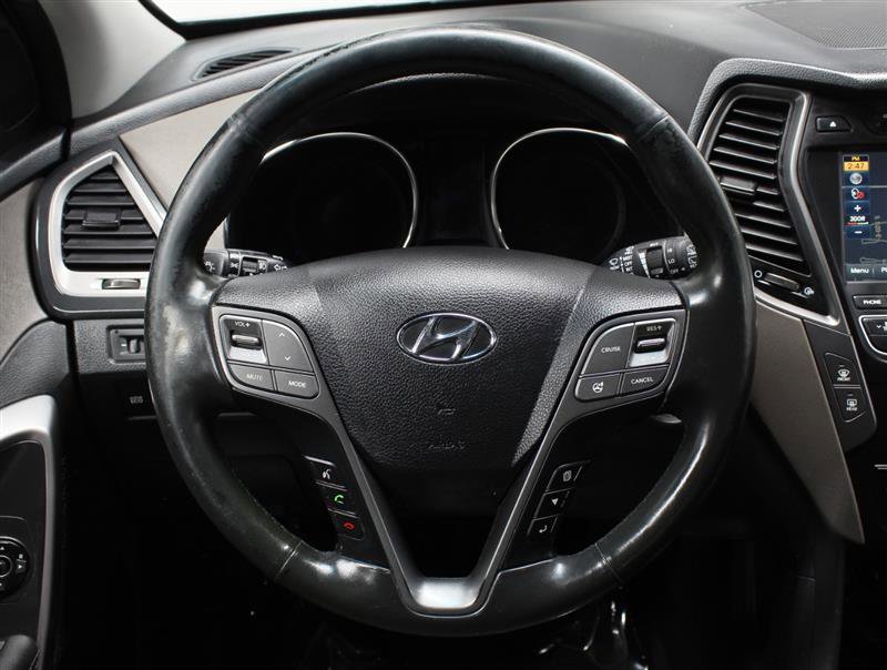 Used 2015 Hyundai Santa Fe Sport 2.0T w/ Option Group 05 AWD/4WD image 14