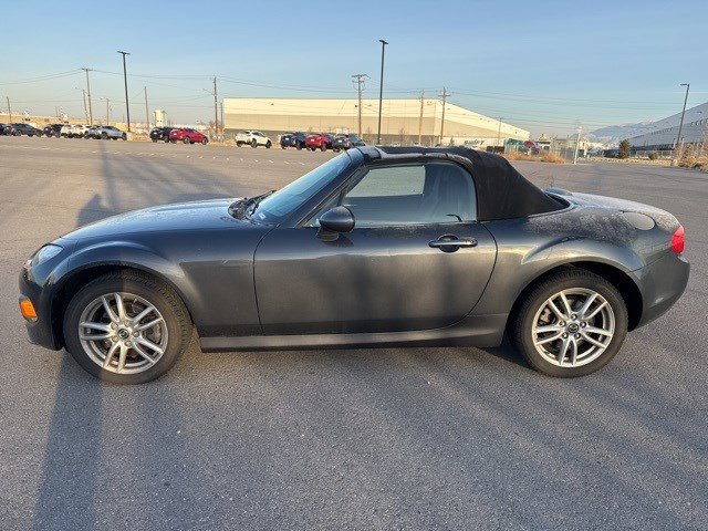 Used 2015 MAZDA MX-5 Miata Sport image 7