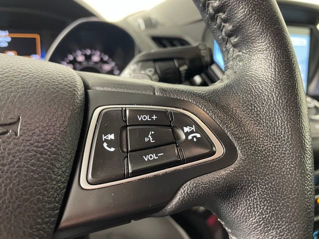 Used 2018 Ford Escape Titanium w/ Ford Safe & Smart Package image 10