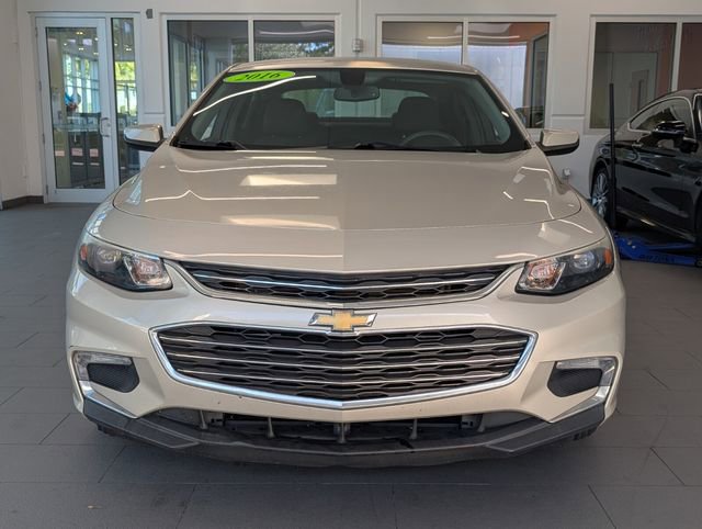 Certified 2016 Chevrolet Malibu LT image 2