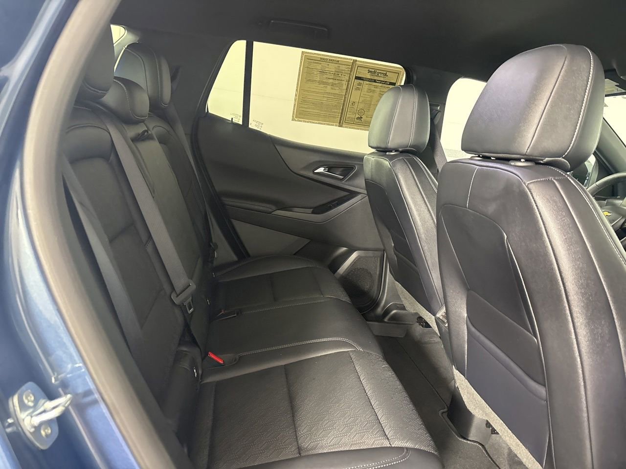 Used 2026 Chevrolet Equinox LT w/ Convenience Package II FWD image 22