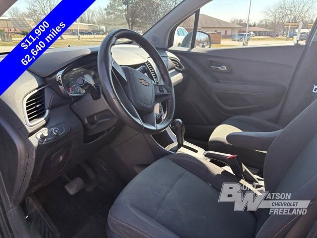 Used 2019 Chevrolet Trax LS image 11