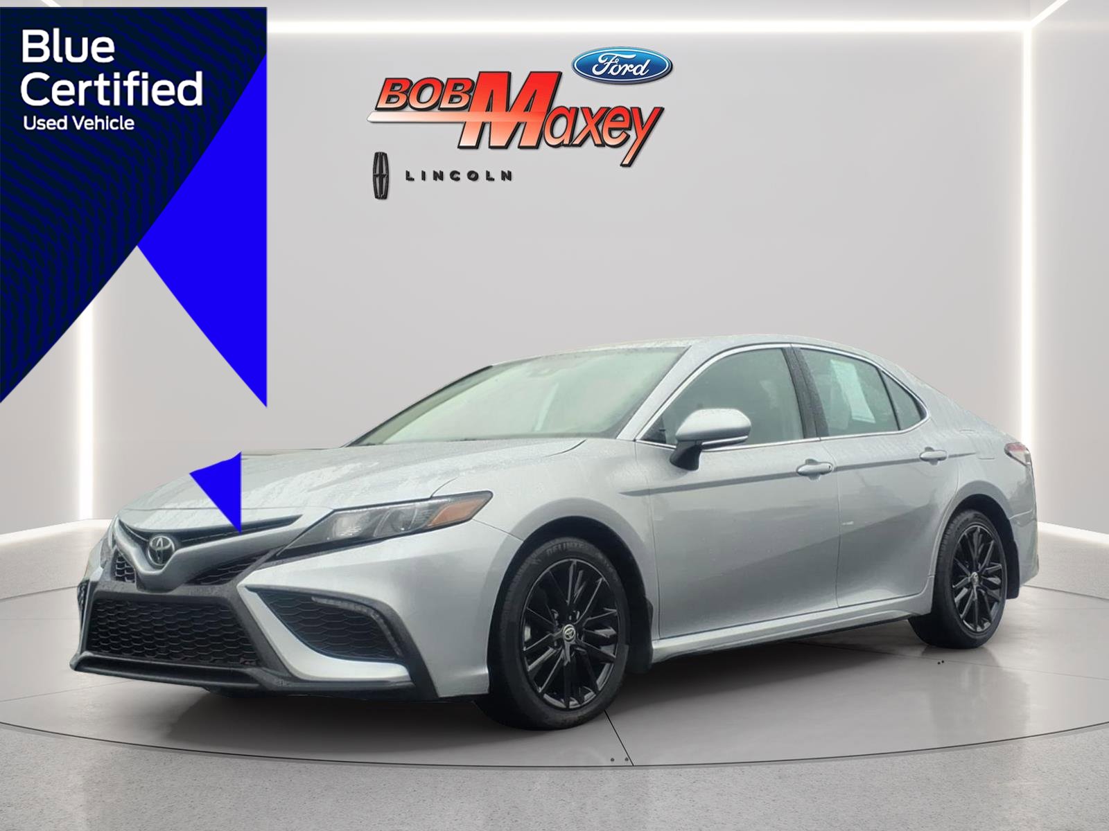 Used 2023 Toyota Camry SE