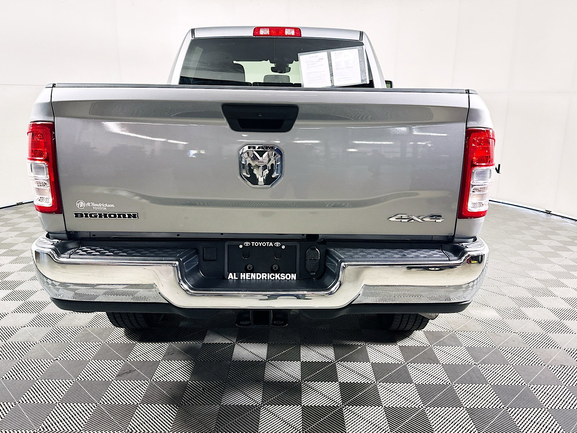 Used 2024 RAM 2500 Big Horn w/ Bed Utility Group image 4