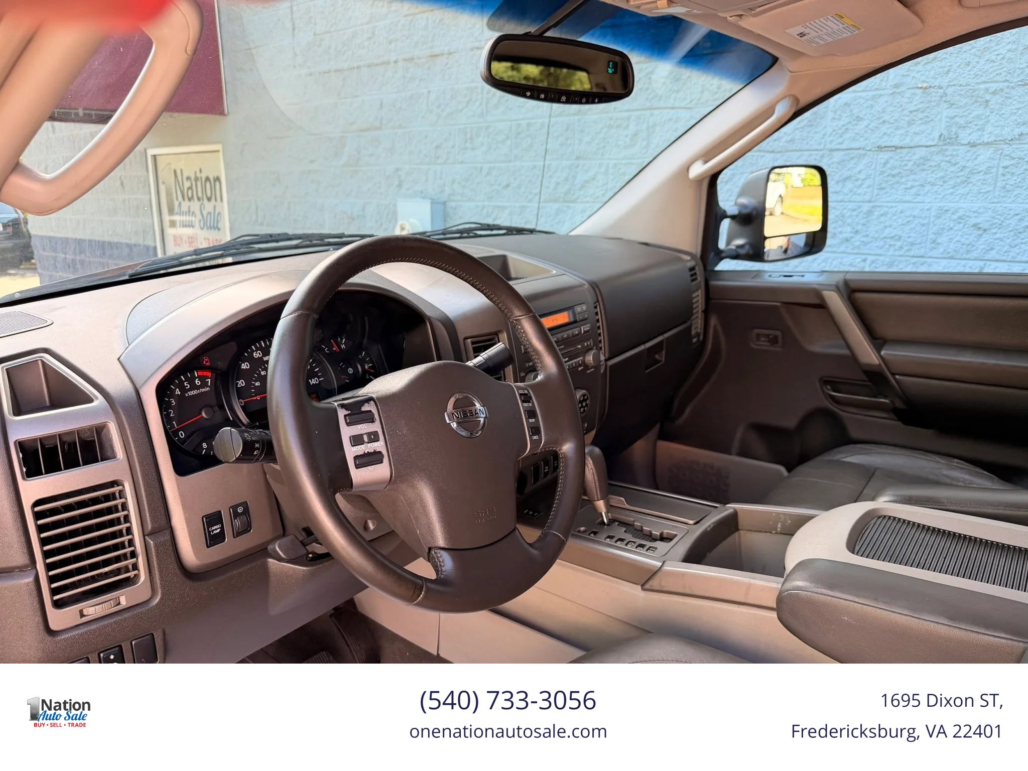 Used 2004 Nissan Titan LE w/ (Tow) Big Tow Pkg image 12