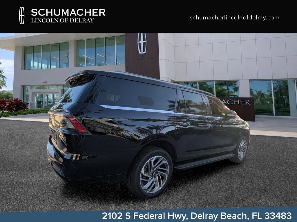 New 2026 Lincoln Navigator L Premier AWD/4WD image 7