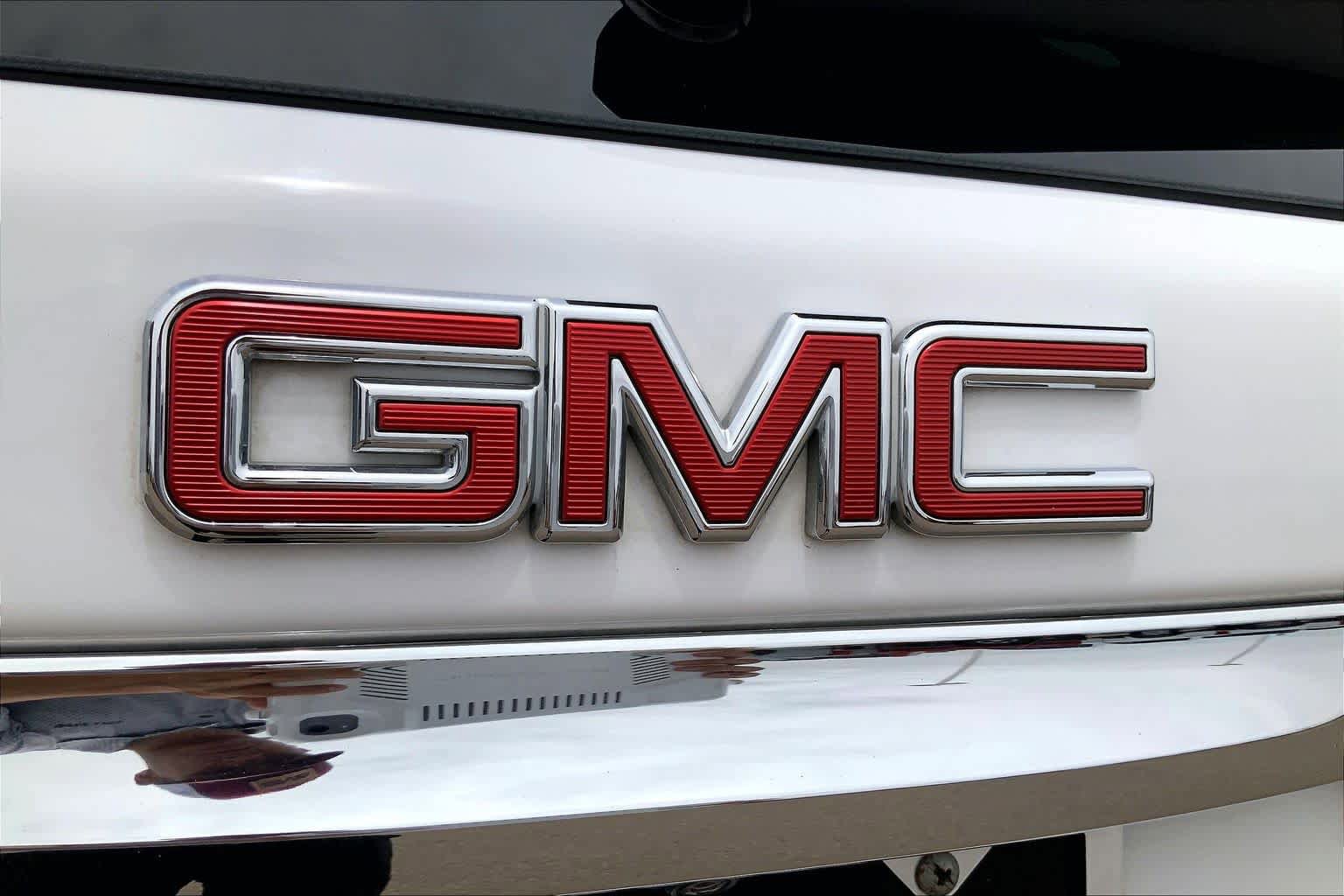 Used 2018 GMC Terrain SLT w/ Preferred Package FWD image 33