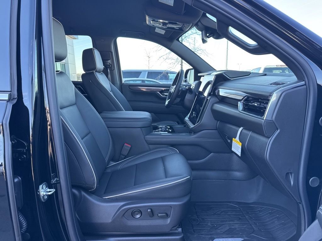 New 2026 GMC Yukon Elevation w/ LPO, Floor Liner Package image 21