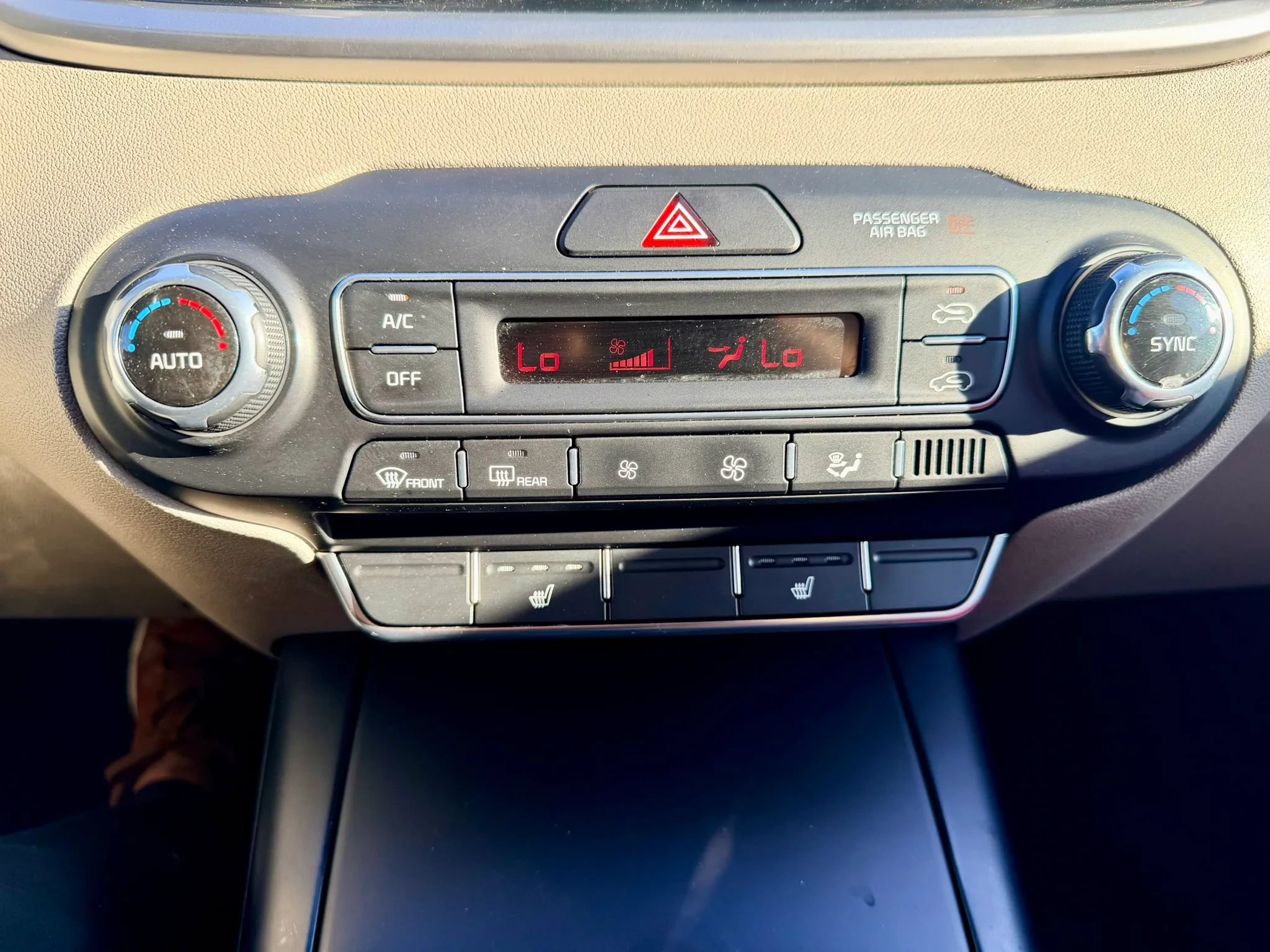 Used 2019 Kia Sorento FWD w/ Option Group 020 image 62