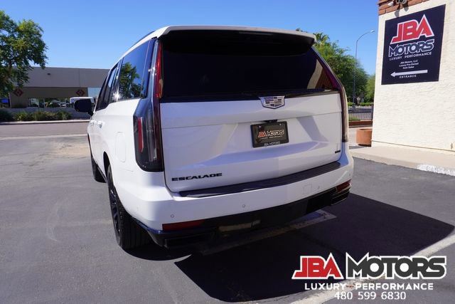 Used 2021 Cadillac Escalade Sport Platinum w/ LPO, ONYX Package image 51