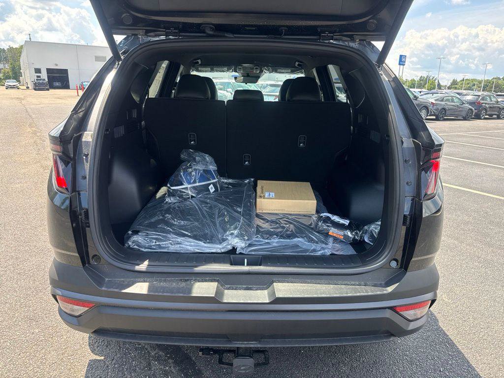New 2026 Hyundai Tucson XRT AWD/4WD image 8