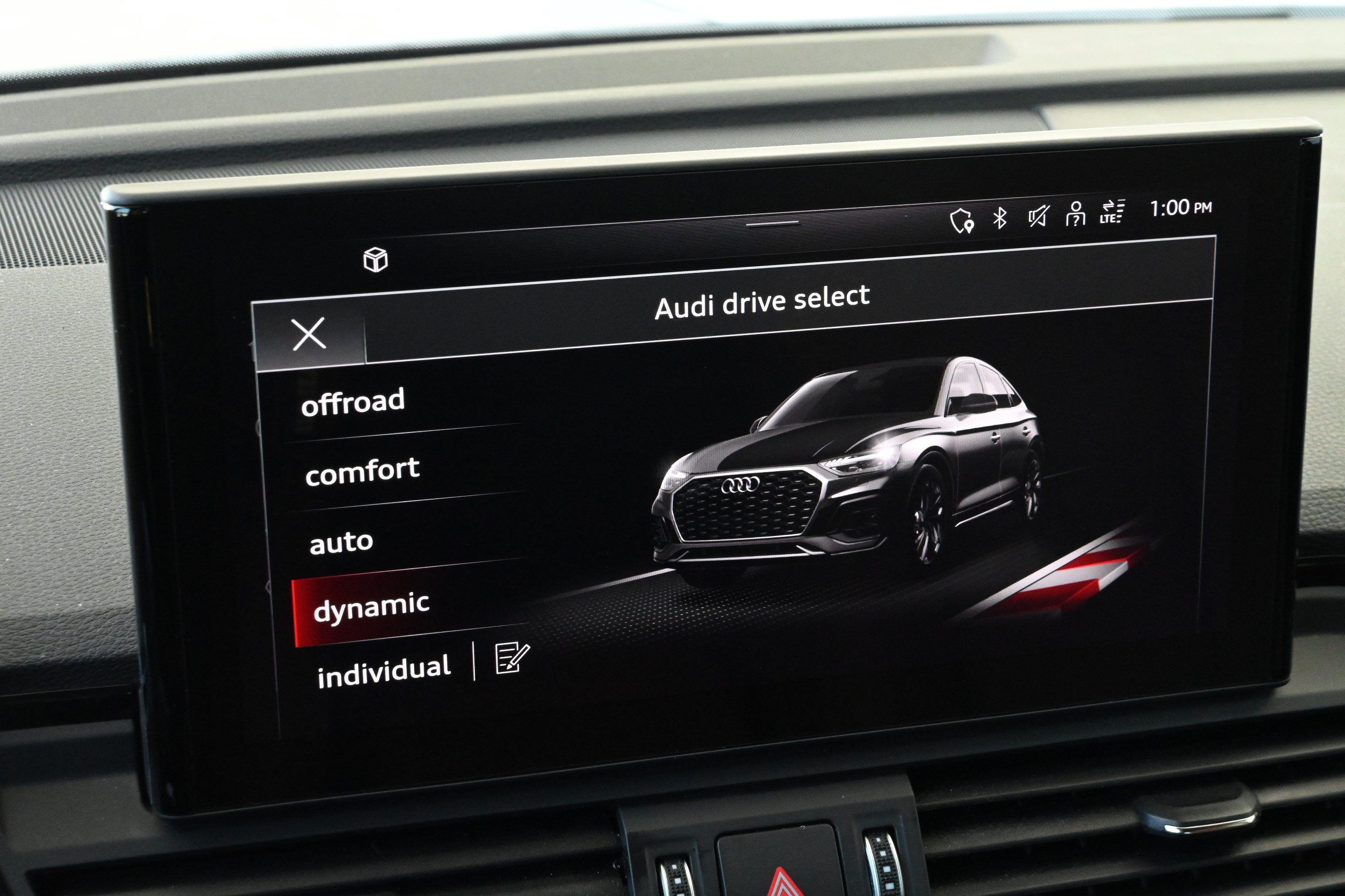 Used 2023 Audi Q5 2.0T Prestige w/ Prestige Package AWD/4WD image 34