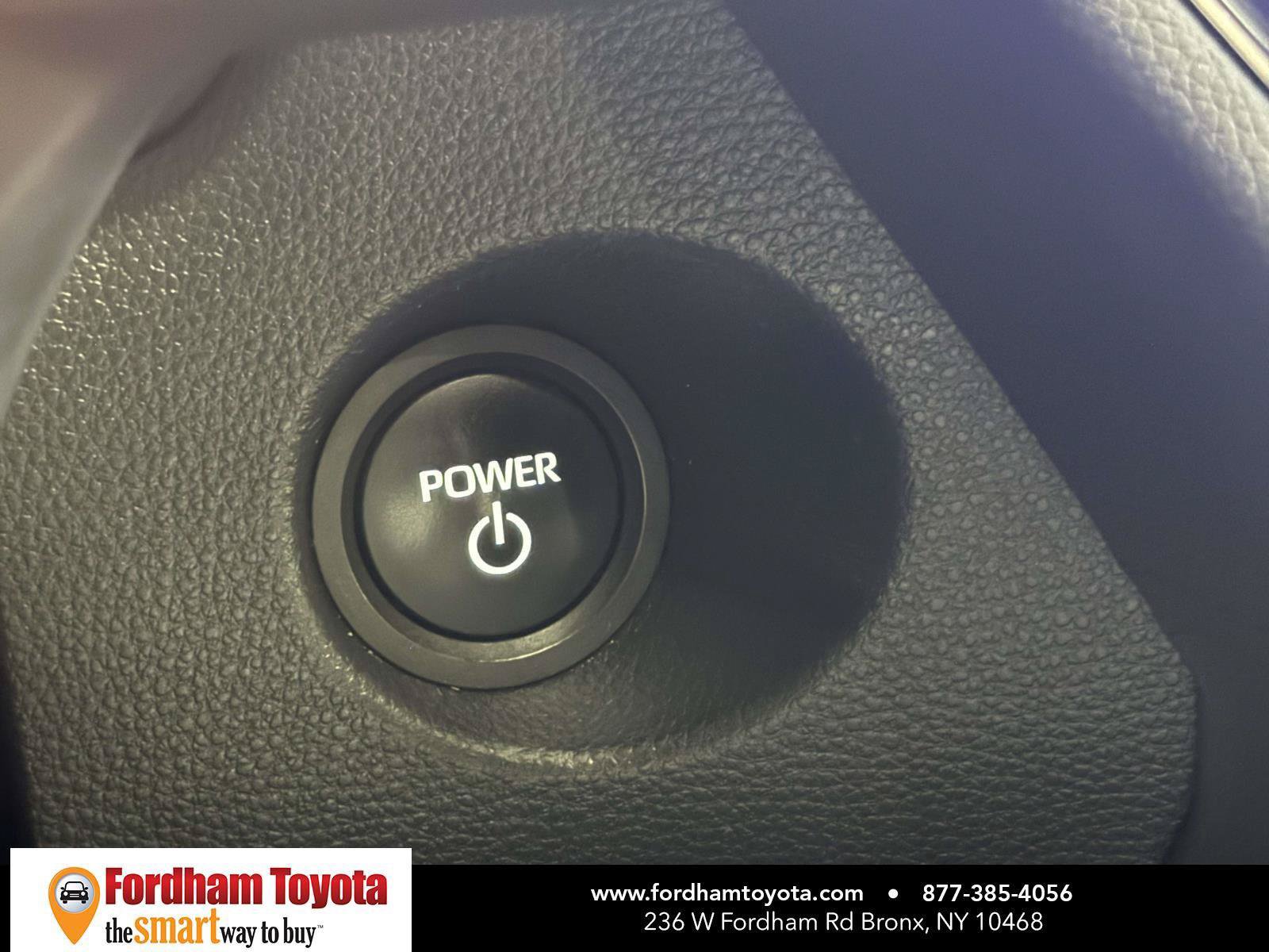 Used 2024 Toyota Corolla Cross AWD Hybrid image 24