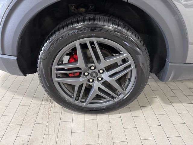 Used 2025 Ford Explorer ST-Line w/ Premium Package image 33