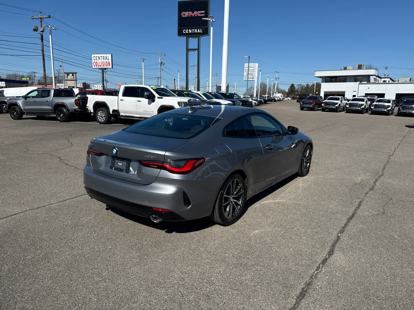 Used 2023 BMW 430i xDrive Coupe w/ Convenience Package image 5