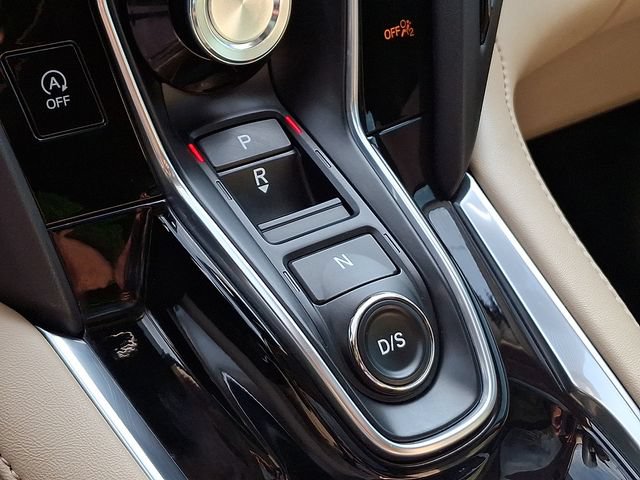 Used 2024 Acura RDX SH-AWD image 16
