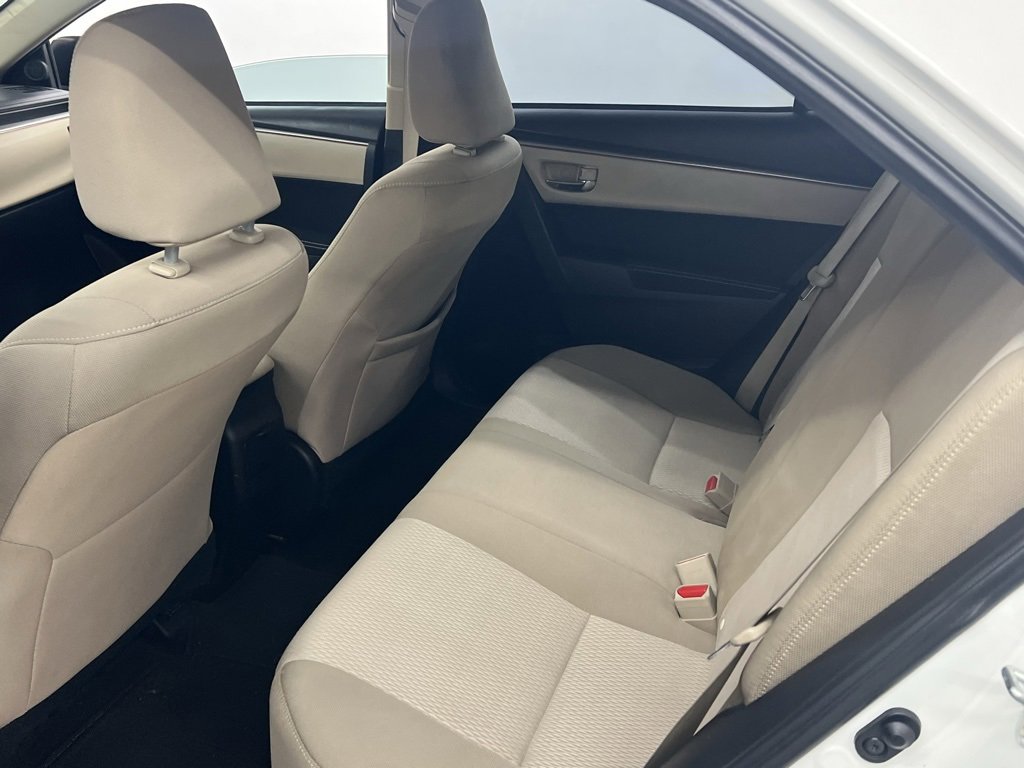 Used 2014 Toyota Corolla LE image 7