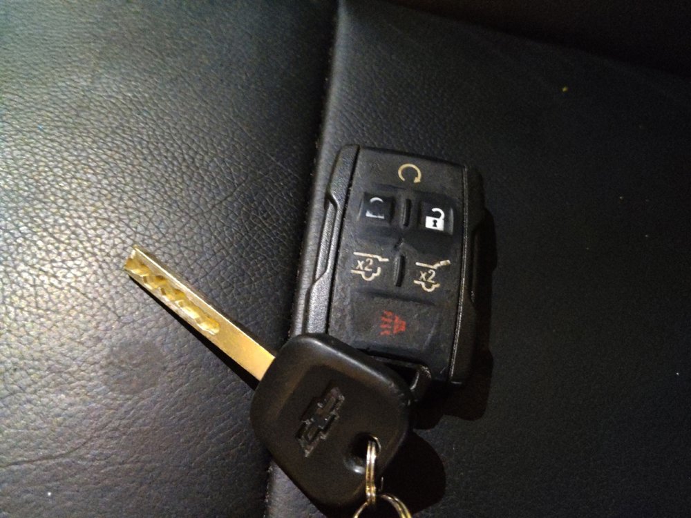 Used 2018 Chevrolet Suburban LT image 32