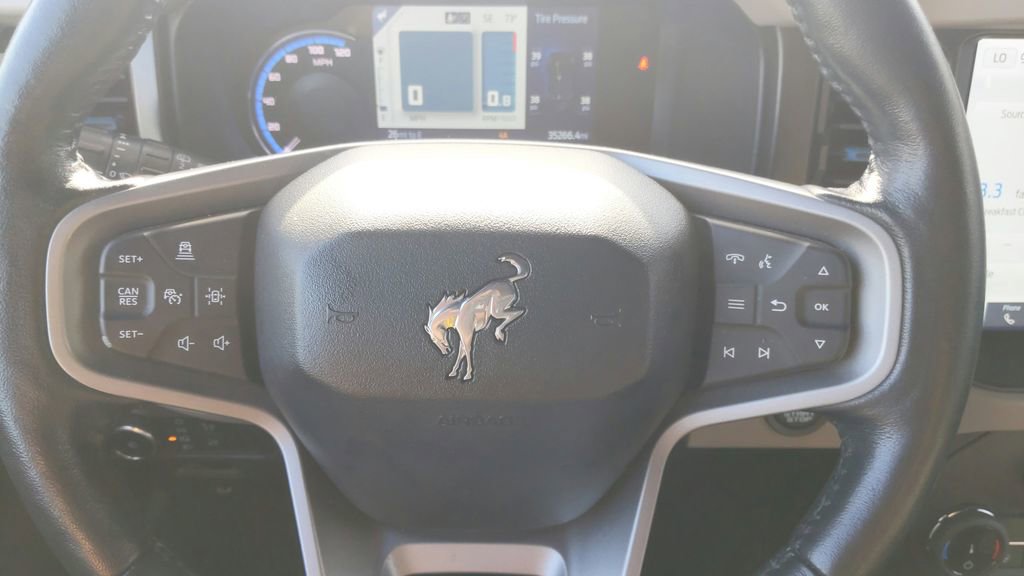 Used 2022 Ford Bronco Wildtrak image 19