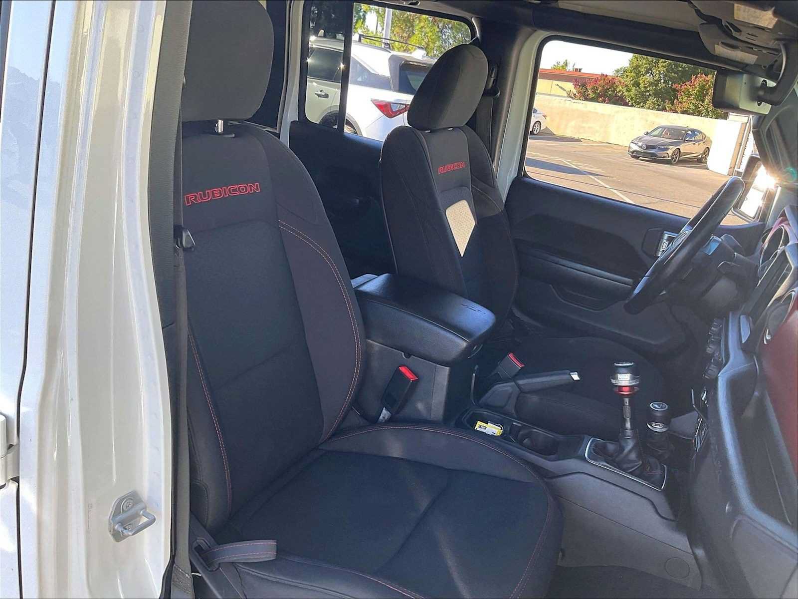 Used 2020 Jeep Wrangler Unlimited Rubicon AWD/4WD image 10