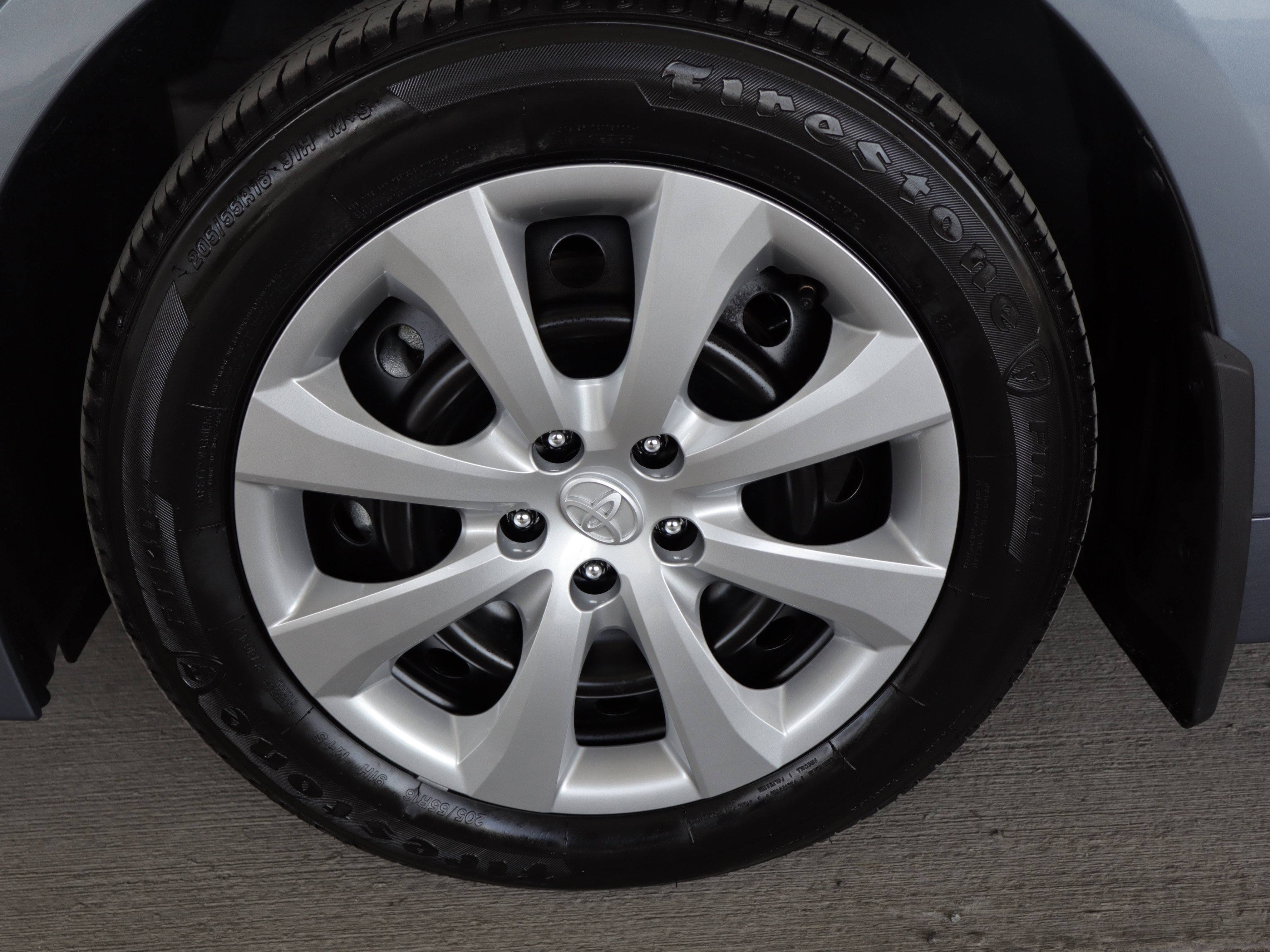 Used 2026 Toyota Corolla LE FWD image 25