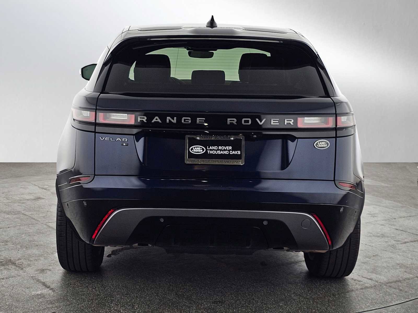 Used 2021 Land Rover Range Rover Velar R-Dynamic S AWD/4WD image 4