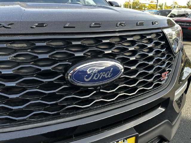 Certified 2023 Ford Explorer ST w/ Equipment Group 401A AWD/4WD image 10