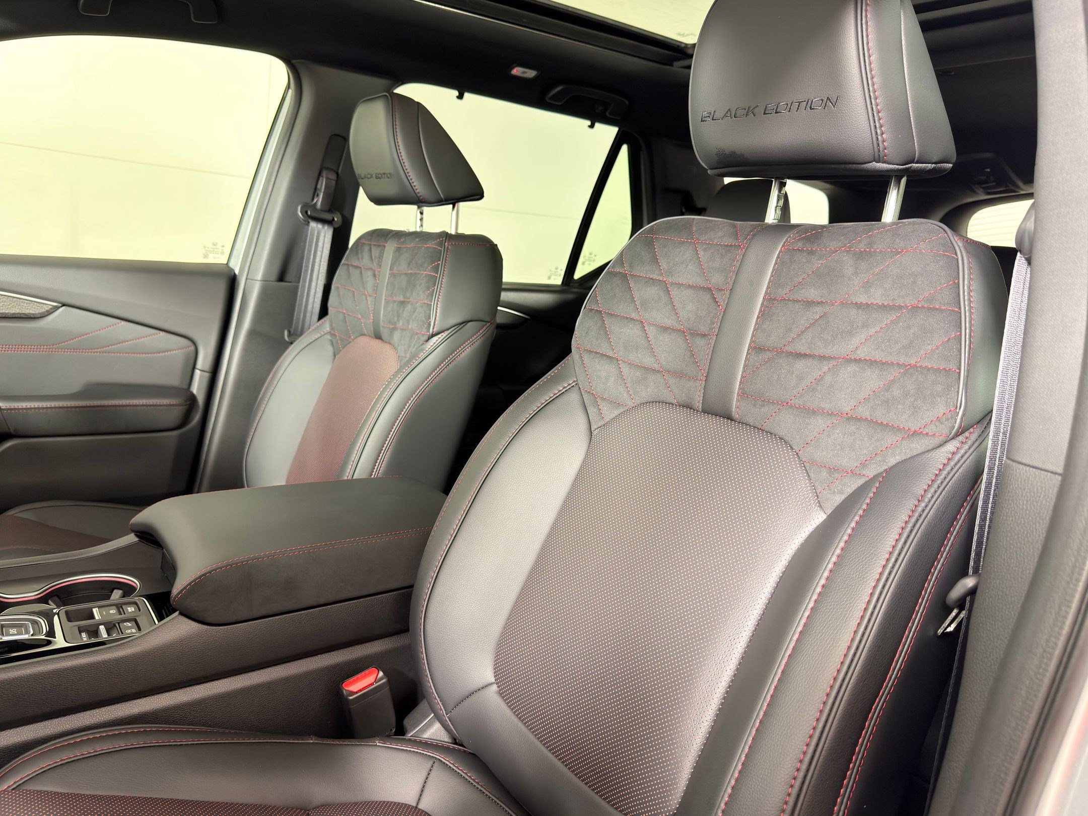 New 2026 Honda Pilot Black Edition image 22